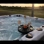 펜션 Calme Sans Voisins, Jacuzzi