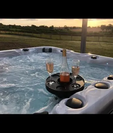Σπίτι διακοπών Calme Sans Voisins, Jacuzzi