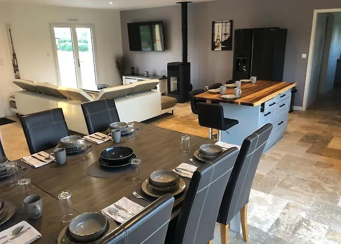 Calme Sans Voisins, Jacuzzi Дом отдыха Le Menil-Vicomte