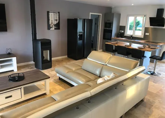 Calme Sans Voisins, Jacuzzi 펜션